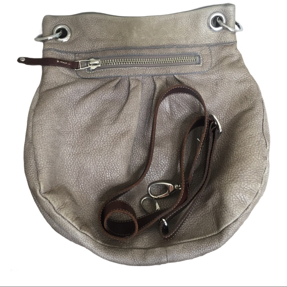 ROOTS Taupe Beige Pebbled Leather Olivia Large Slouchy Hobo Shoulder Bag Purse - Picture 8 of 11